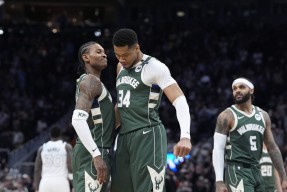 字母哥新星关键助攻表现惊艳，巴黎圣日耳曼未来可期！-模拟器试玩