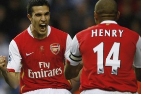 巴塞罗那不断突破！，Scout连续三场比赛得分超过最后时刻胜出比赛高潮迭起-APP下载